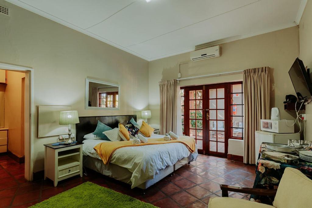 Riverbank Lodge Upington Zewnętrze zdjęcie