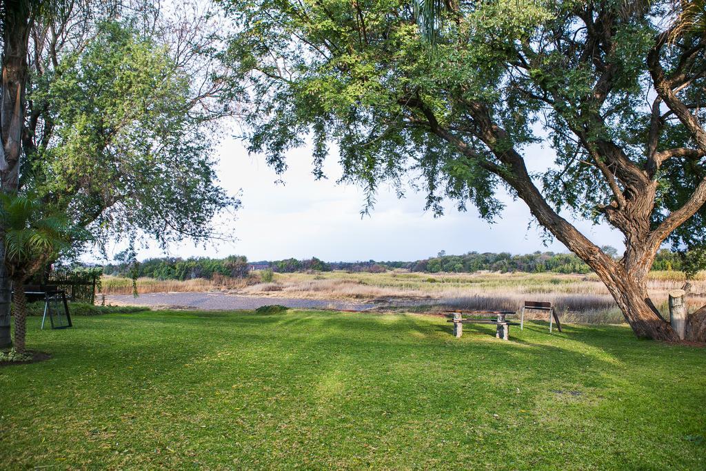 Riverbank Lodge Upington Zewnętrze zdjęcie